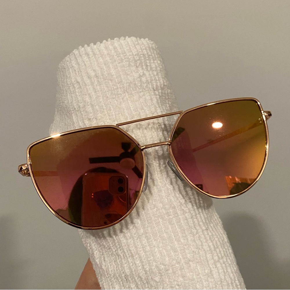 Rose Gold Mirror Cat Eye Sunglasses